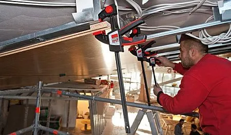 Струбцина для работы одной рукой EZS 150/80