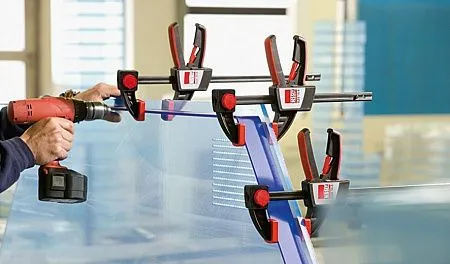 Струбцина для работы одной рукой EZS 150/80