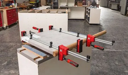 Корпусная струбцина REVO KRE 800/95