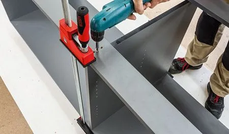 Корпусная струбцина REVO KRE 800/95